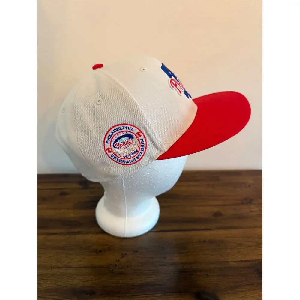 Philadelphia Phillies Fanatics Glory Days Two-Tone Snapback Hat - Gray/Red
